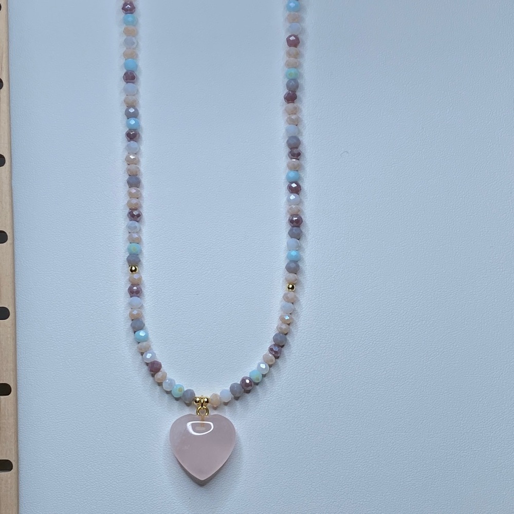 Natural Stone Rose quartz heart necklace - Picture 3 of 9